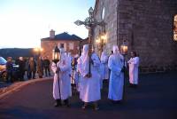 Tence : la procession des pénitents blancs en images