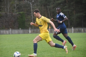 Foot, CHL : Velay FC s&#039;est montré patient à Sucs et Lignon