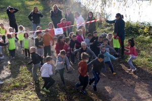 Bas-en-Basset : les écoliers de Louise-Michel ont couru pour les droits des enfants