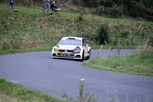 Thibault Habouzit imprime le rythme sur le Rallye Velay Auvergne