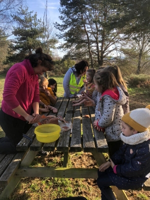 Les écoliers de Grazac continuent leur projet nature