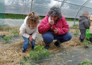 Le jardinage fait son retour aux Marmousets à Monistrol