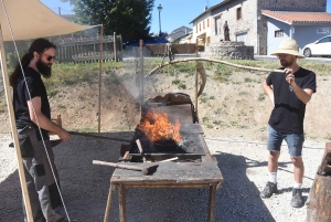 Saint-Bonnet-le-Froid : le village de la gastronomie, des champignons... et des artistes