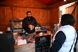 Monistrol-sur-Loire : le marché de Noël se poursuit ce dimanche sur la place Néron