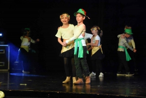 Yssingeaux : 600 enfants de l&#039;enseignement public sur scène pour le spectacle de Noël