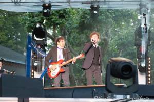 Laurent Voulzy et Alain Souchon. Photo Aloïse Photographie|Laurent Voulzy. Photo Aloïse Photographie|Alain Souchon. Photo Aloïse Photographie|Alain Souchon. Photo Aloïse Photographie|Laurent Voulzy. Photo Aloïse Photographie|Alain Souchon. Photo Aloïse Photographie|Laurent Voulzy. Photo Aloïse Photographie|Les Frères Jacquard. Photo Aloïse Photographie|Le groupe Aline. Photo Aloïse Photographie|Le groupe Aline. Photo Aloïse Photographie|Le groupe Aline. Photo Aloïse Photographie|Le groupe Aline. Photo Aloïse Photographie|Environ 2500 personnes pour la soirée des Nuits de Saint-Jacques. Photo Aloïse Photographie|Environ 2500 personnes pour la soirée des Nuits de Saint-Jacques. Photo Aloïse Photographie|Environ 2500 personnes pour la soirée des Nuits de Saint-Jacques. Photo Aloïse Photographie||