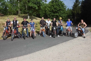 Dix copains pour une virée de 150 km à mobylette