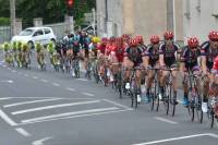 Le peloton était très étiré à Monistrol.