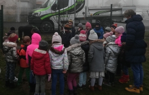 Les Villettes : six arbres fruitiers plantés à l&#039;école publique