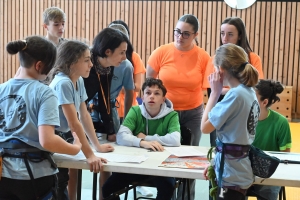 Le championnat UNSS d&#039;escalade rassemble les collégiens à Retournac