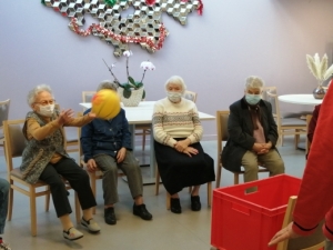 Saint-Maurice-de-Lignon : découverte du basket santé pour les résidents du Bel Âge