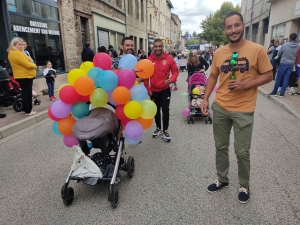 Sainte-Sigolène : double dose d&#039;eau et de confettis pour le défilé des classards (vidéo)