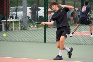 Tennis : Chloé Treyve et Alex Perrier remportent le tournoi de Bas-en-Basset