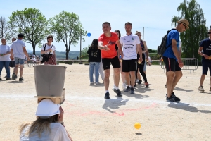 Seize équipes très joueuses aux jeux interquartiers des Villettes (vidéo)