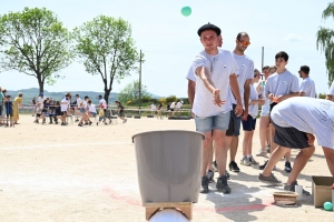 Seize équipes très joueuses aux jeux interquartiers des Villettes (vidéo)