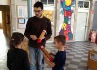 Yssingeaux : un atelier percussions à l&#039;école Jean-de-la-Fontaine