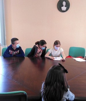 Les CM1-CM2 de l’école de Grazac visitent leur mairie