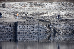 Lapte : les ruines de Piboulet, une attraction sortie des eaux au barrage de Lavalette