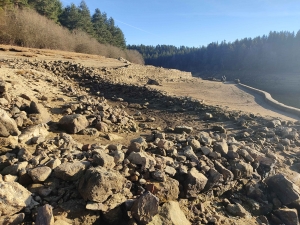 Lapte : les ruines de Piboulet, une attraction sortie des eaux au barrage de Lavalette