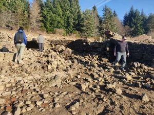 Lapte : les ruines de Piboulet, une attraction sortie des eaux au barrage de Lavalette