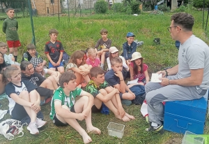 Dunières : les écoliers au chevet de la rivière