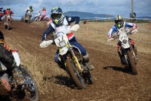 Course sur prairie de Saint-Maurice-de-Lignon : les motos Open (série 1)