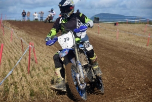 Course sur prairie de Saint-Maurice-de-Lignon : les motos Open (série 1)