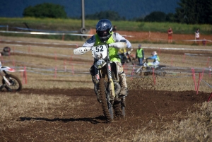 Course sur prairie de Saint-Maurice-de-Lignon : les motos Open (série 1)