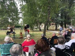 Des Olympiades festives à l’Ehpad de Sainte-Sigolène