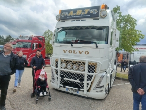 Le Strol Motor Show en fait voir de toutes les couleurs à Monistrol-sur-Loire