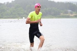 Triathlon des Sucs 2023 : les photos de la course S (natation)