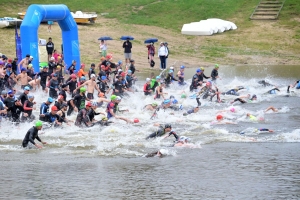 Triathlon des Sucs 2023 : les photos de la course S (natation)