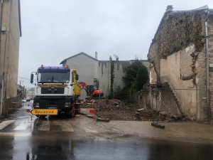 Yssingeaux : une maison démolie pour améliorer le carrefour du boulevard de la Paix