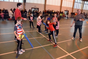 Bas-en-Basset : 80 enfants au kid athlé dans le gymnase