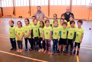 Bas-en-Basset : 80 enfants au kid athlé dans le gymnase