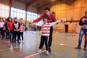 Bas-en-Basset : 80 enfants au kid athlé dans le gymnase