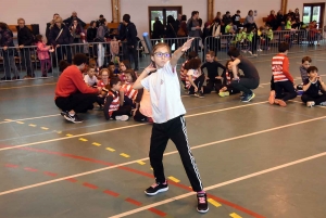 Bas-en-Basset : 80 enfants au kid athlé dans le gymnase