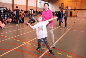 Bas-en-Basset : 80 enfants au kid athlé dans le gymnase