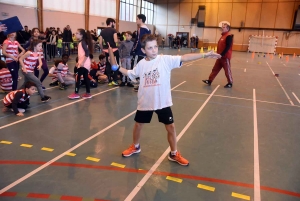 Bas-en-Basset : 80 enfants au kid athlé dans le gymnase