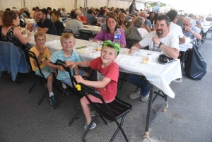 Yssingeaux : 800 repas sarassou servis par les pompiers pour le 14 juillet