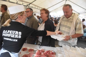 Yssingeaux : 800 repas sarassou servis par les pompiers pour le 14 juillet