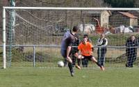 Le deuxième penalty de Mickaël Riou.