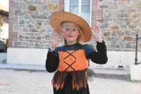 Retournac : près de 200 enfants déguisés fêtent Halloween