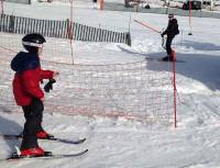 Saint-Maurice-de-Lignon : premières descentes en ski pour les enfants du centre de loisirs