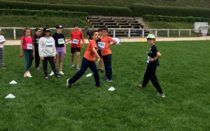 Yssingeaux : des rencontres autour de l&#039;athlétisme à l&#039;école Jean-de-la-Fontaine