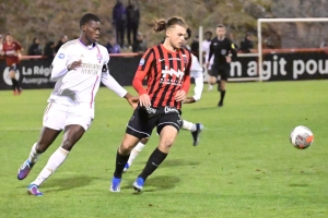 Foot, N3 : Espaly s&#039;est perdu contre l&#039;Olympique Lyonnais