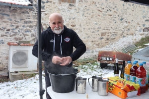 Retournac : les villageois de &quot;Chanoux&quot; s&#039;orientent vers la réfection de leur four à pain