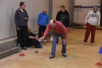 Montfaucon-en-Velay : ils jouent aux boules lyonnaises en vue d&#039;une compétition de sport adapté