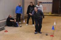 Montfaucon-en-Velay : ils jouent aux boules lyonnaises en vue d&#039;une compétition de sport adapté