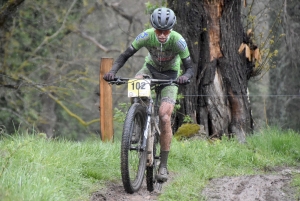 VTT : des conditions dantesques à Sainte-Sigolène pour les championnats régionaux de cross-country